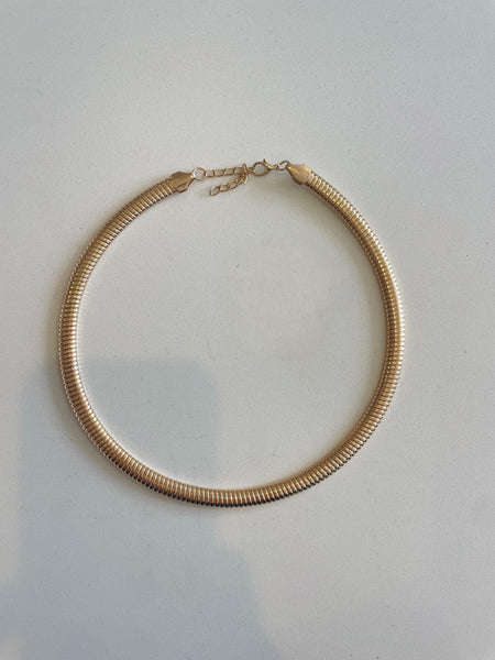 Gold choker